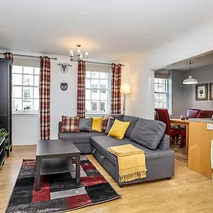 Joivy 1 Bed Flat, Heart Of Grassmarket Edinburgh